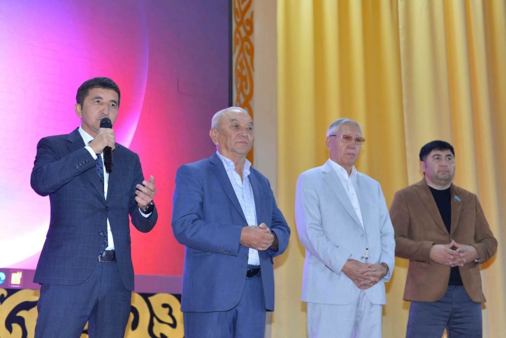 ПОЖИЛЫМ — ПОЧЁТ И УВАЖЕНИЕ