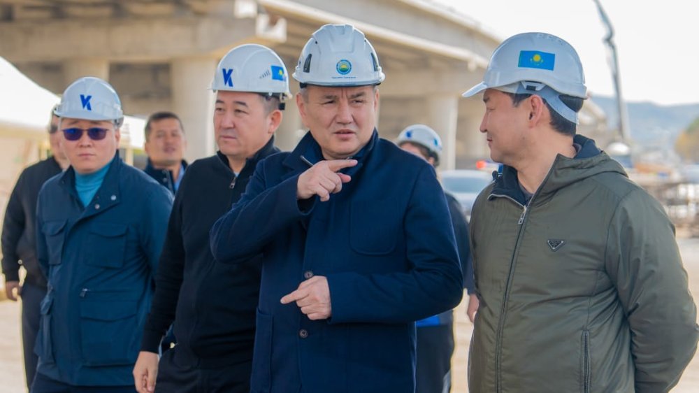 В Усть-Каменогорске установлена последняя балка развязки на пересечении проспекта Сатпаева и улицы Жибек жолы
