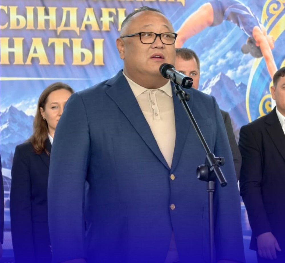 В ШЫМКЕНТЕ ПРОХОДИТ ЧЕМПИОНАТ КАЗАХСТАНА ПО ПРЫЖКАМ НА БАТУТЕ СРЕДИ МОЛОДЕЖИ