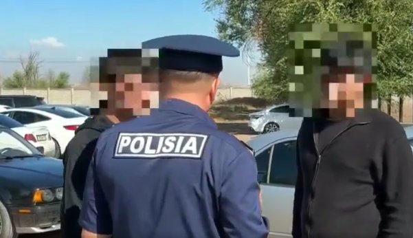 Двух водителей привлекли к ответственности за опасный дрифт в Туркестанской области
