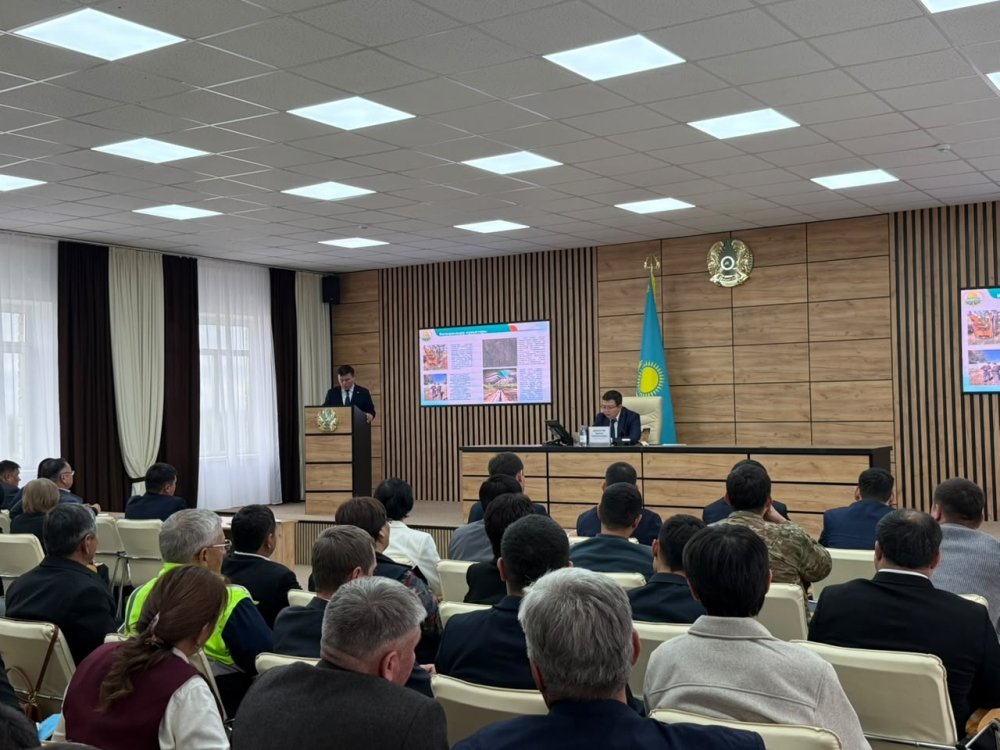🔹 СОСТОЯЛОСЬ АППАРАТНОЕ СОВЕЩАНИЕ ПОД ПРЕДСЕДАТЕЛЬСТВОМ АКИМА РАЙОНА