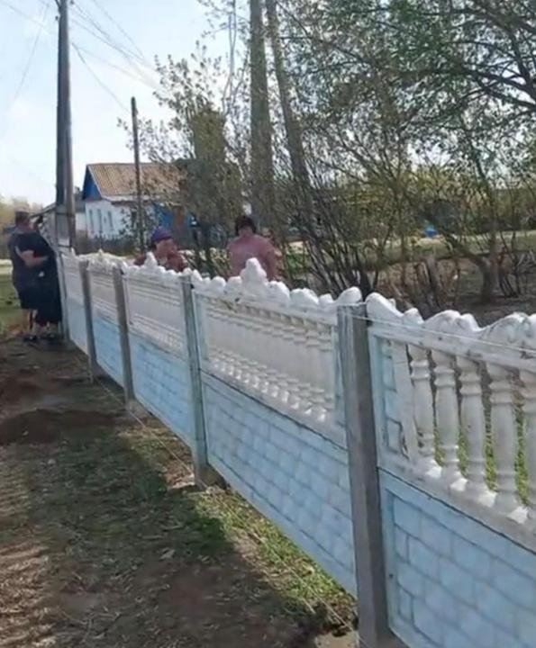 «Таза Қазақстан»: как жители Карагандинской области делают уютными свои дворы и подъезды