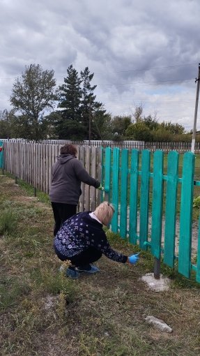 Покраска ограждения