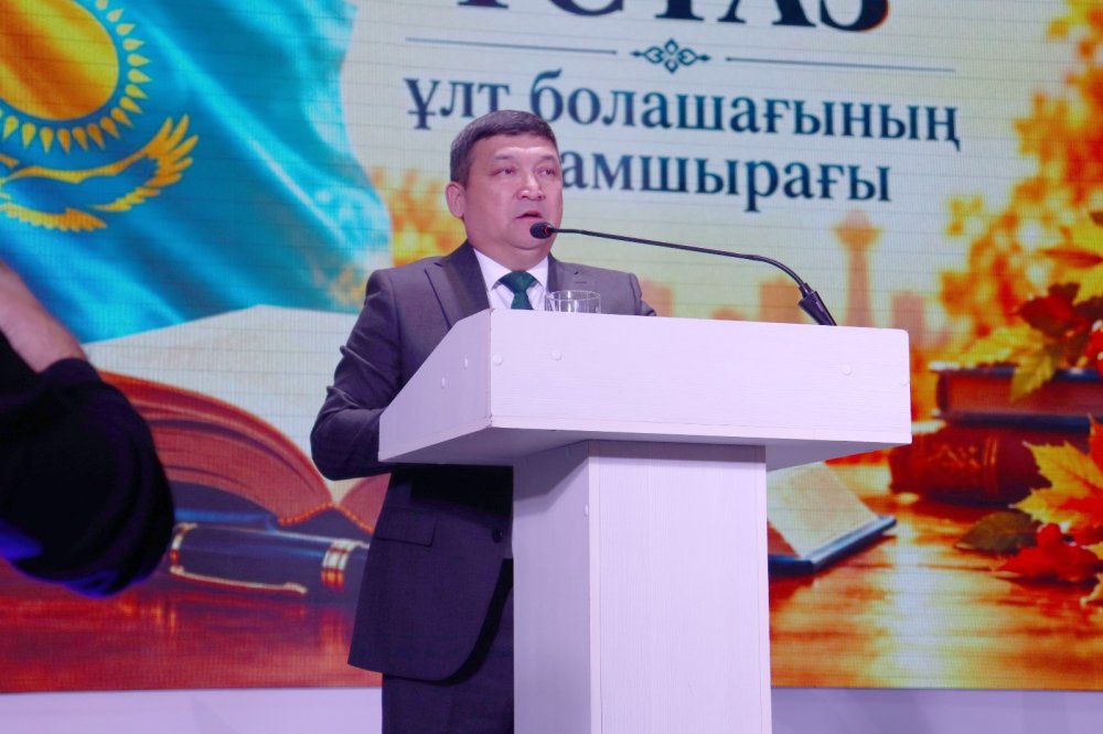В Сарыкольском доме культуры состоялось торжественное мероприятие, посвящённое профессиональному празднику — Дню учителя.