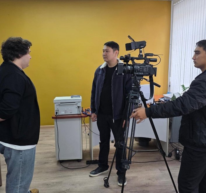 Дали интервью областному телеканалу «Altaý» о деятельности Представительства Национального центра по правам человека по ВКО. — Фото 3