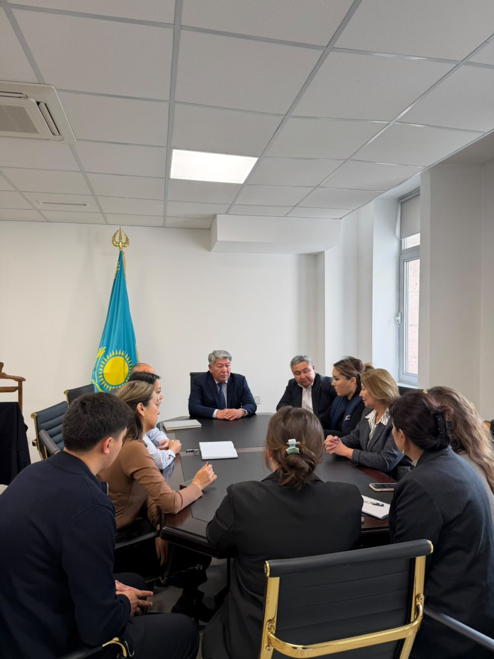 Департаментом Комитета государственной инспекции труда по городу Алматы совместно с Центром трудовой мобильности проведена рабочая встреча — Фото 2