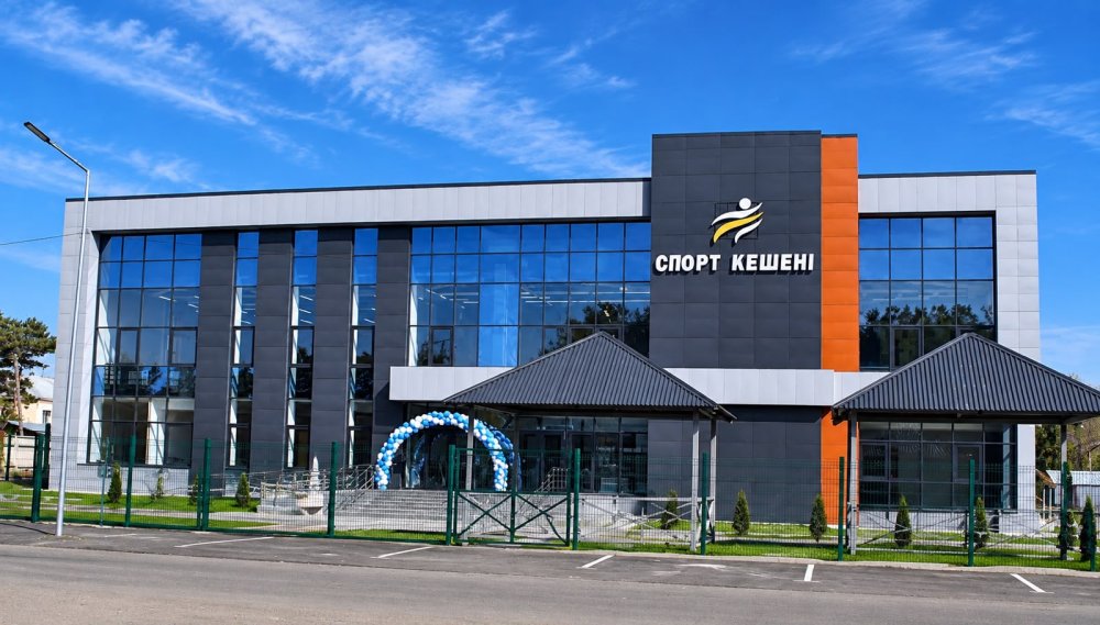 В Жетісу уровень обеспеченности населения спортивной инфраструктурой достиг 70,5%: в Алакольском районе открылся новый спорткомплекс — Фото 1