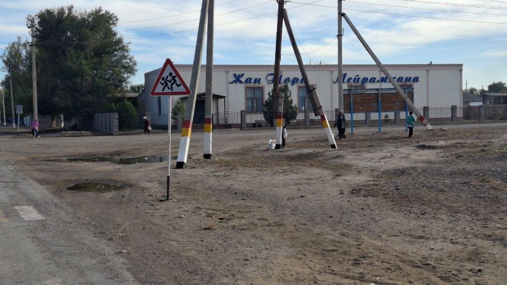 В Кызылталском сельском округе проведены работы по очистке и благоустройству территорий — Фото 6