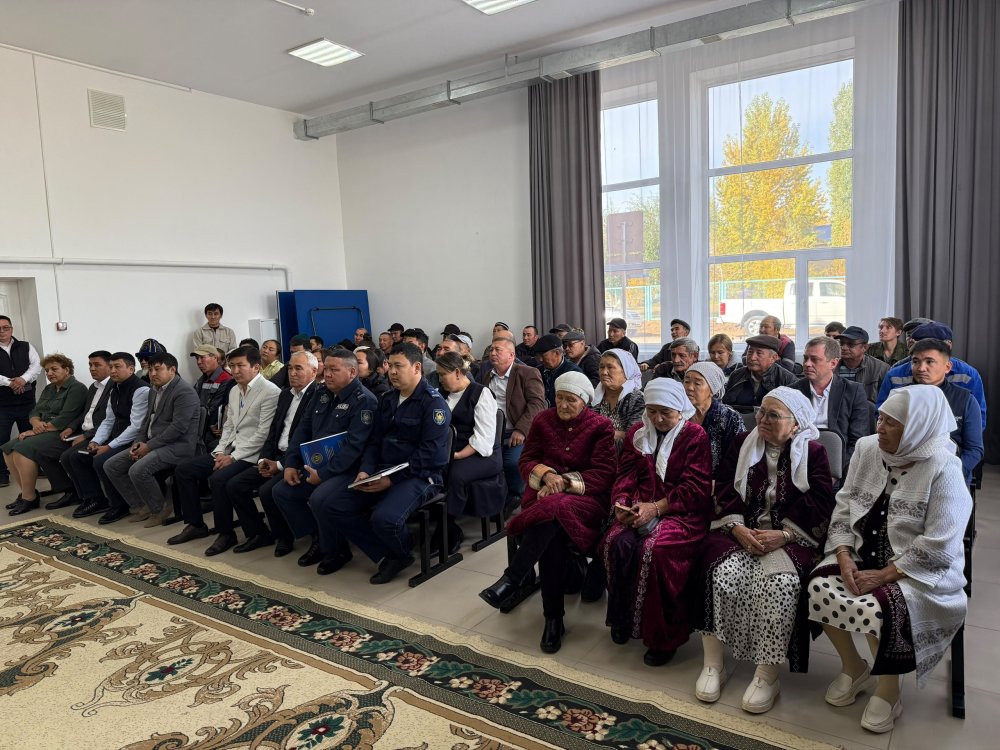 🔹️ Аким района ознакомился с жизнью села Каратогай — Фото 7