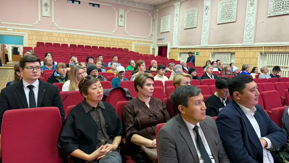 Состоялась встреча с жителями поселка Новодолинский — Фото 5