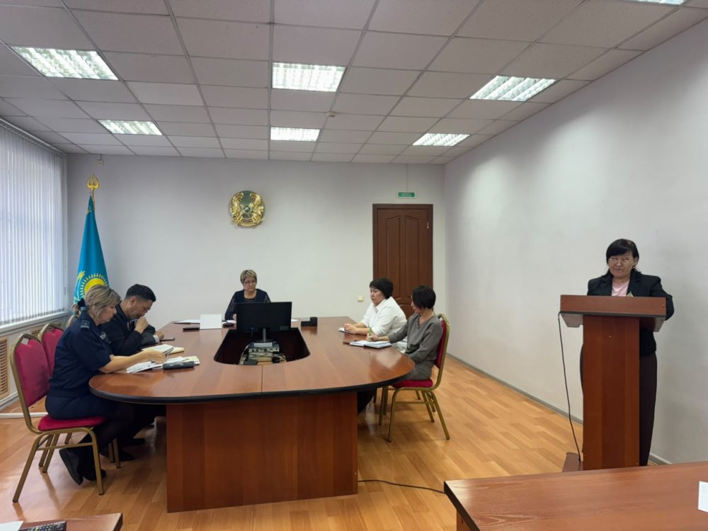📢 В районе прошло заседание комиссии по делам несовершеннолетних и защите их прав — Фото 5