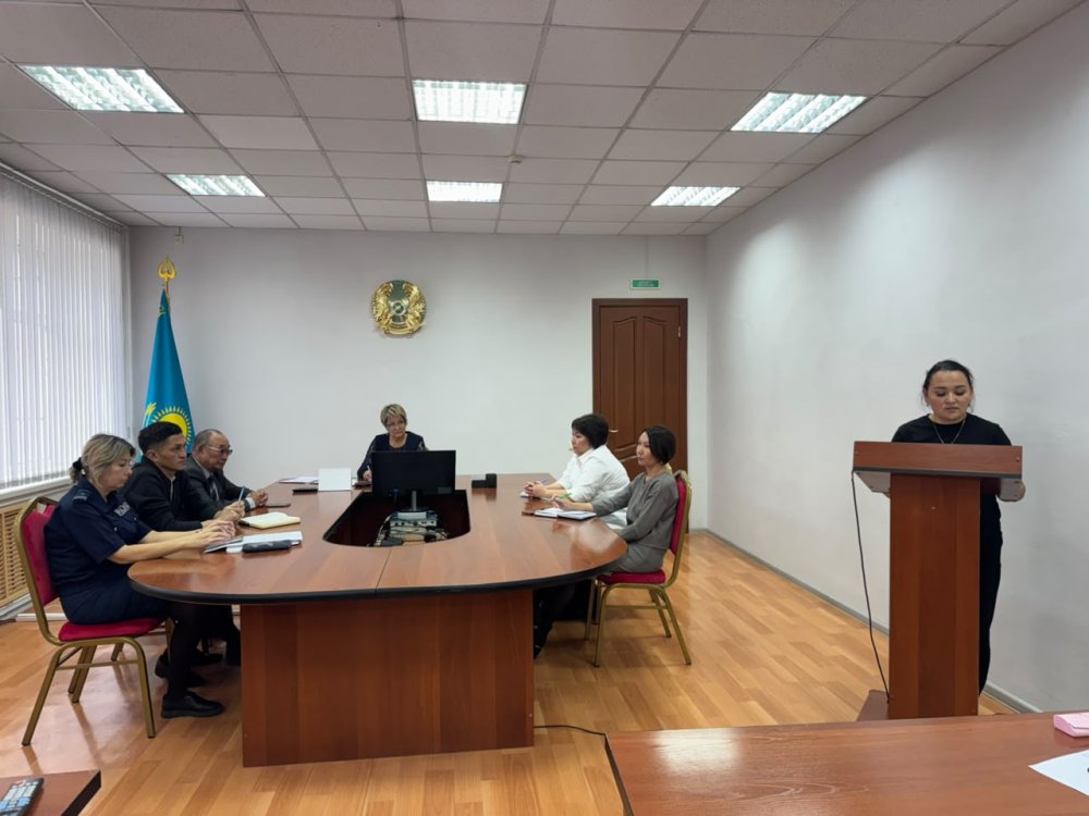📢 В районе прошло заседание комиссии по делам несовершеннолетних и защите их прав — Фото 4