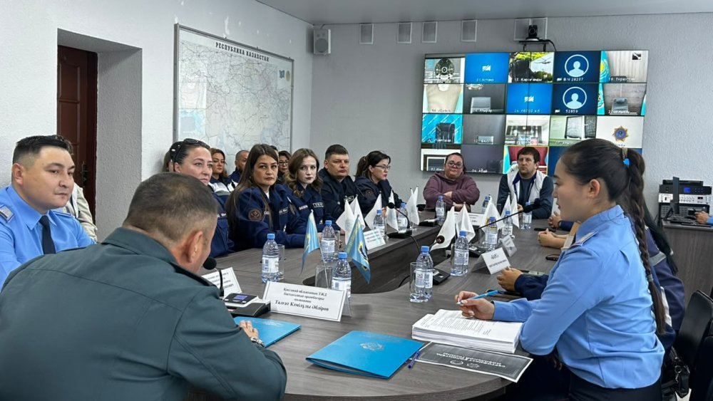 В ДЧС состоялась встреча с представителями волонтёрских организаций — Фото 5