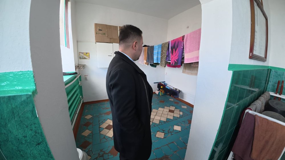 Представитель Уполномоченного по правам человека в Республике Казахстан по Карагандинской области К. М. Бейсенбеков совместно с членом Координационного совета при Уполномоченном по правам человека в Республике Казахстан Черноморской К.Н. посетили учреждение № 29 уголовно-исполнительной системы — Фото 4