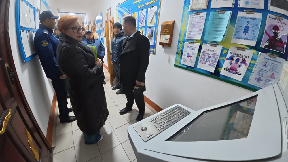 Представитель Уполномоченного по правам человека в Республике Казахстан по Карагандинской области К. М. Бейсенбеков совместно с членом Координационного совета при Уполномоченном по правам человека в Республике Казахстан Черноморской К.Н. посетили учреждение № 29 уголовно-исполнительной системы — Фото 6