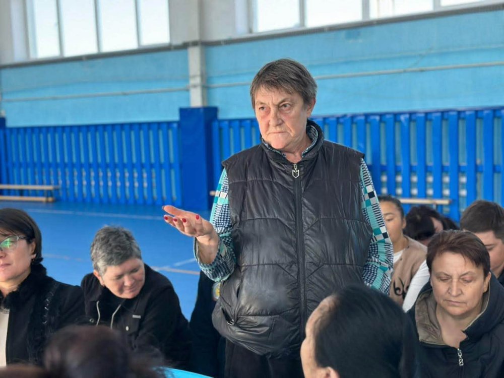 Аким Осакаровского района Руслан Нурмуханбетов провёл встречи с жителями сельского округа Акбулак и посёлка Молодёжный — Фото 9