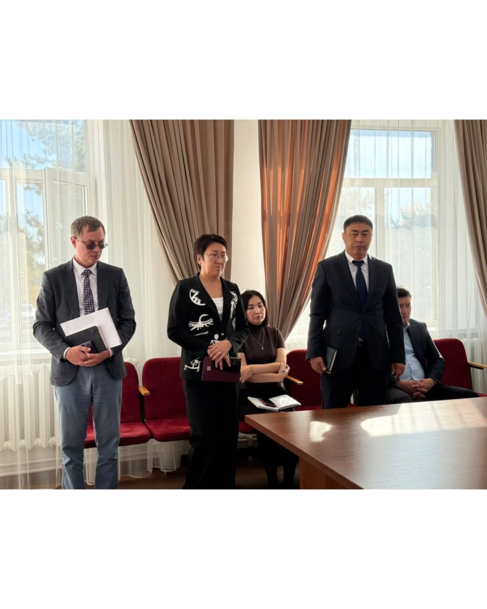 🔹️ АКИМ РАЙОНА ПРОВЁЛ ЛИЧНЫЙ ПРИЁМ ЖИТЕЛЕЙ — Фото 2