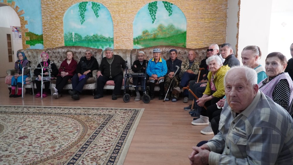 Акмолинские спасатели позаботились о пожарной безопасности пансионата для пожилых людей — Фото 5