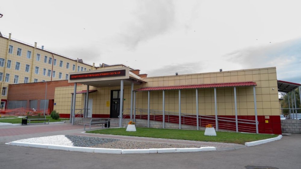 В ВКО расширили возможности лучевой терапии: в онкоцентре работает второй линейный ускоритель — Фото 2