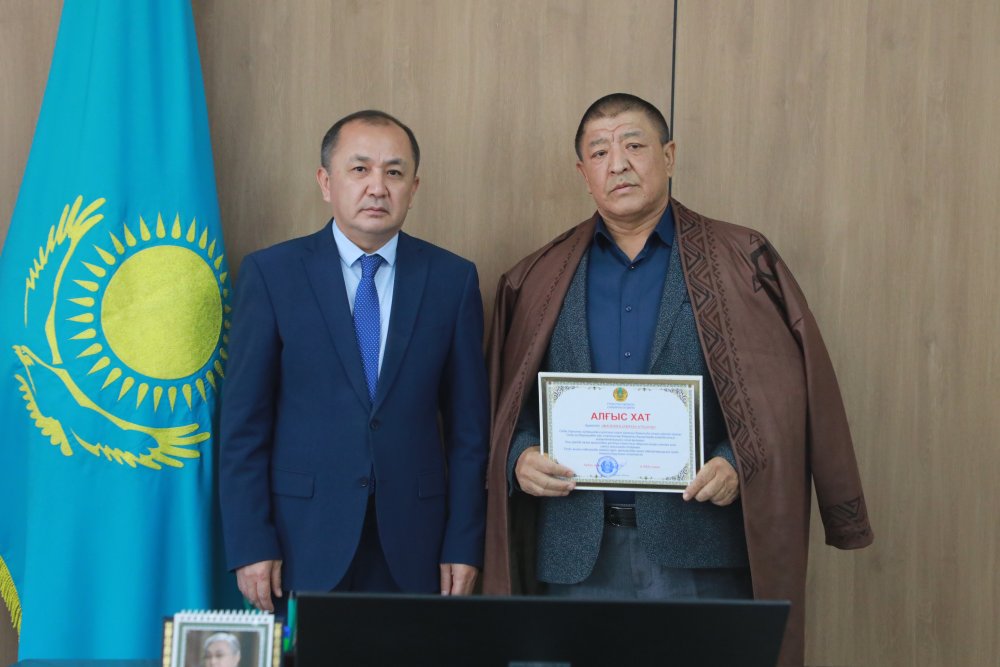 САРЫАГАШ: ПОЗДРАВИЛИ СПОРТСМЕНОВ, ПОКАЗАВШИХ ВЫСОКИЕ РЕЗУЛЬТАТЫ НА МЕЖДУНАРОДНЫХ И РЕСПУБЛИКАНСКИХ СОРЕВНОВАНИЯХ — Фото 10