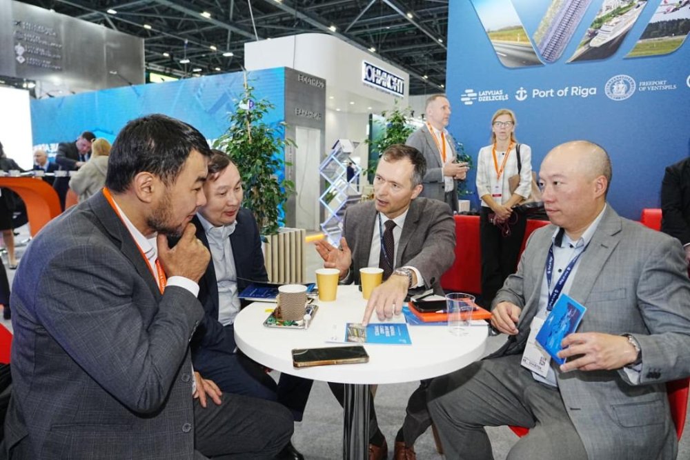 В Астане стартовала международная выставка TransLogistica Kazakhstan 2026 — Фото 7