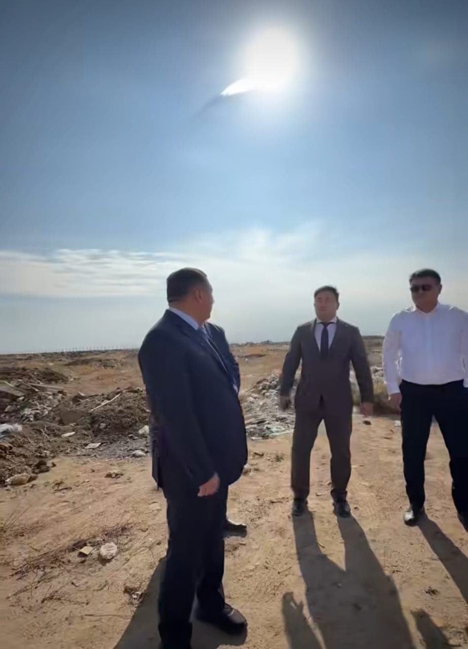 В СЕЛЕ АКШИ ЗАВЕРШЕНЫ РАБОТЫ ПО ОГРАЖДЕНИЮ МУСОРНОГО ПОЛИГОНА — Фото 1