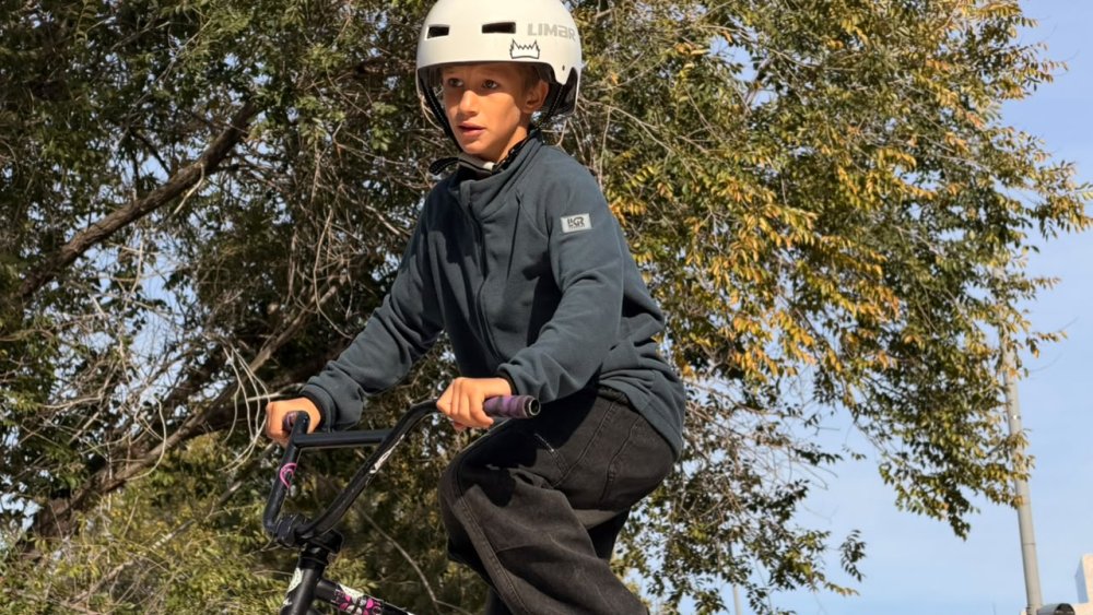В РАЙОНЕ БАЙҚОҢЫР ПРОШЛО МОЛОДЁЖНОЕ СПОРТИВНОЕ МЕРОПРИЯТИЕ «FLY-PARK LAST RIDE26» — Фото 2