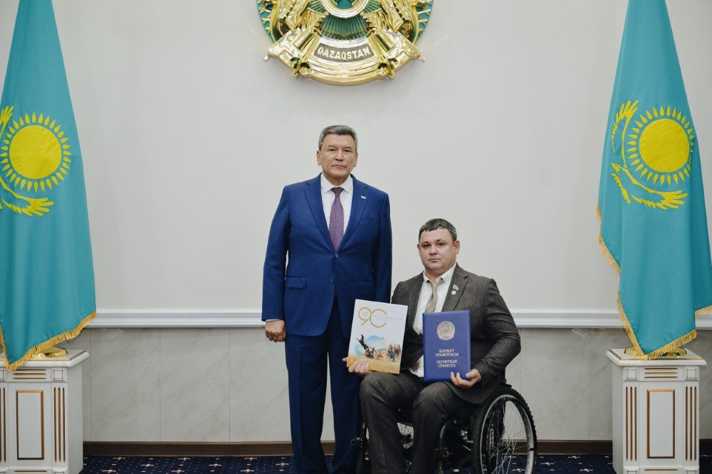 В СКО состоялось чествование депутатов областного маслихата VIII созыва — Фото 14