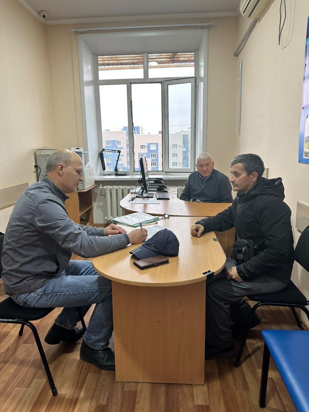 Консультация помогла найти решение: граждане получили ответы на вопросы в сфере трудовых отношений — Фото 2