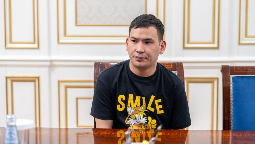 Вопросы состояния дорог и развития ресторанного бизнеса: аким ВКО провел прием граждан — Фото 6