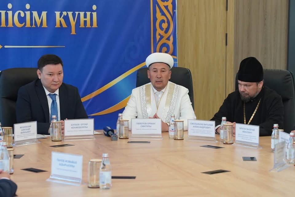 В ТУРКЕСТАНЕ ПРОАНАЛИЗИРОВАЛИ ВОПРОСЫ В СФЕРЕ РЕЛИГИИ И ДУХОВНОСТИ — Фото 2