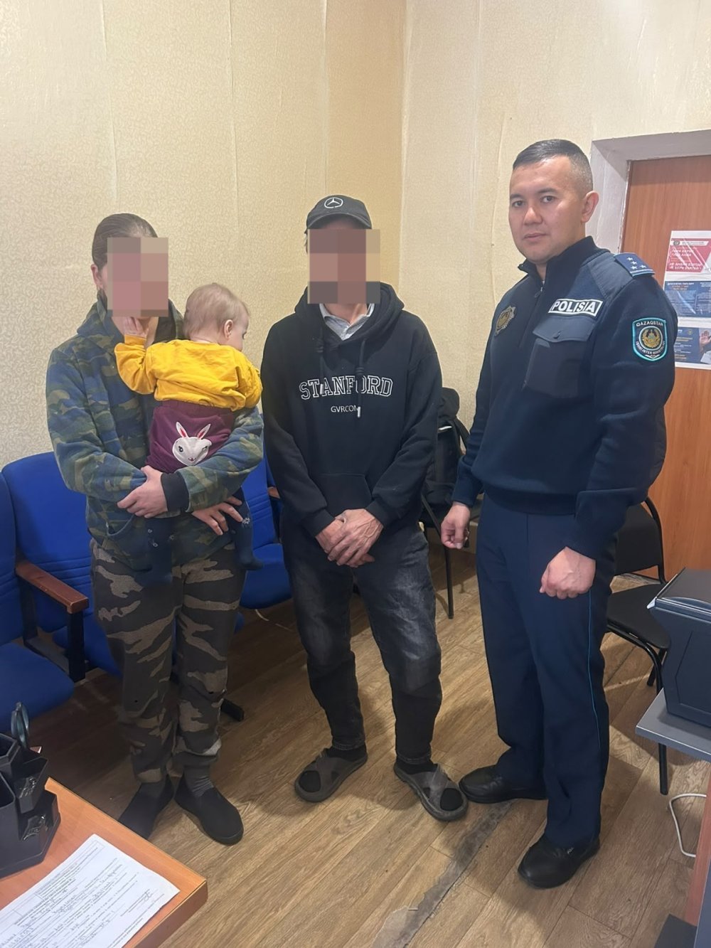 В Карагандинской области полицейские выявили иностранку с незарегистрированным ребенком