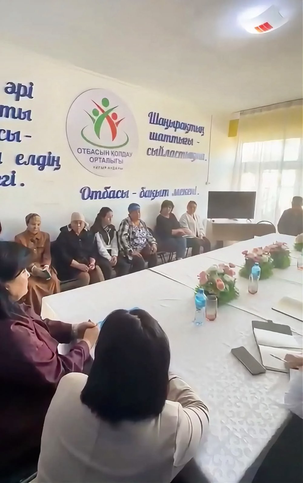 «ЗАКОН И ПОРЯДОК»: В РАМКАХ АКЦИИ «ЮСТИЦИЯ КОНСУЛЬТИРУЕТ» ПРОВЕДЁН ПРИЁМ ГРАЖДАН В УЙГУРСКОМ РАЙОНЕ — Фото 3