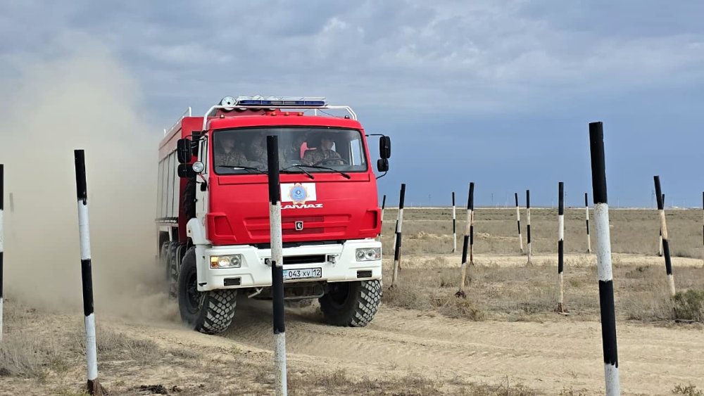 Мастерство за рулём: в Мангистау выбрали лучшего водителя пожарного автомобиля — Фото 1