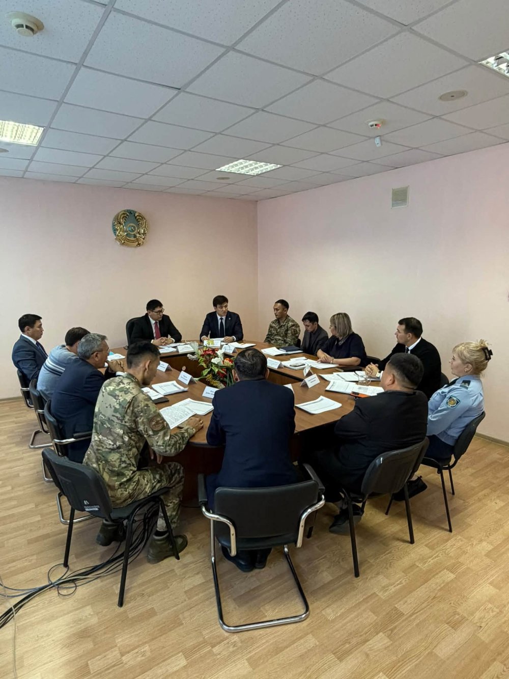 В Акмолинской области обсудили вопросы санитарного содержания водоёмов и полигонов твёрдых бытовых отходов — Фото 1