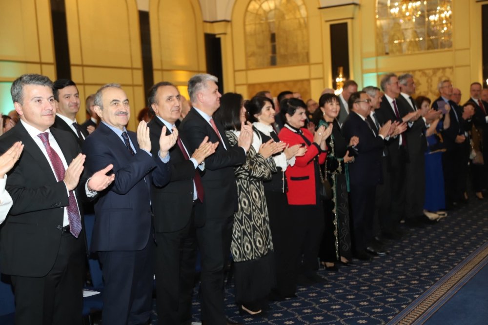 КАЗАХСКОЕ ИСКУССТВО НА СЦЕНЕ БЕРЛИНА — Фото 2