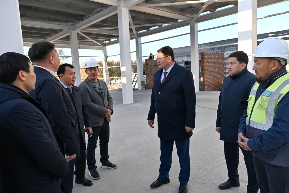 В Урджаре ведётся реконструкция терминала аэропорта — Фото 8