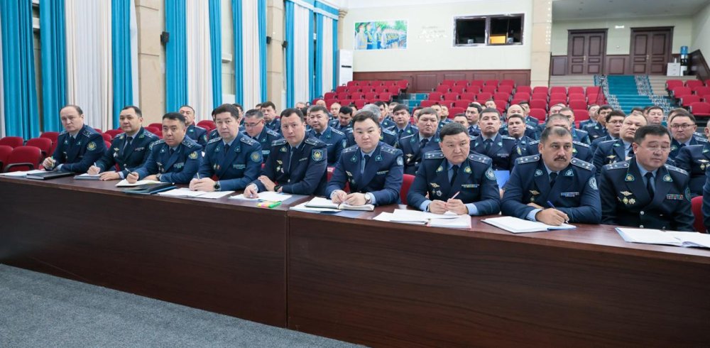 В Комитете административной полиции обсудили вопросы общественной и дорожной безопасности — Фото 2