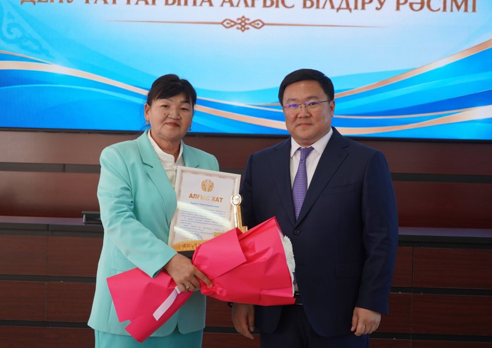 АКИМ ГОРОДА КЕНТАУ ВСТРЕТИЛСЯ С ДЕПУТАТАМИ VIII СОЗЫВА — Фото 8