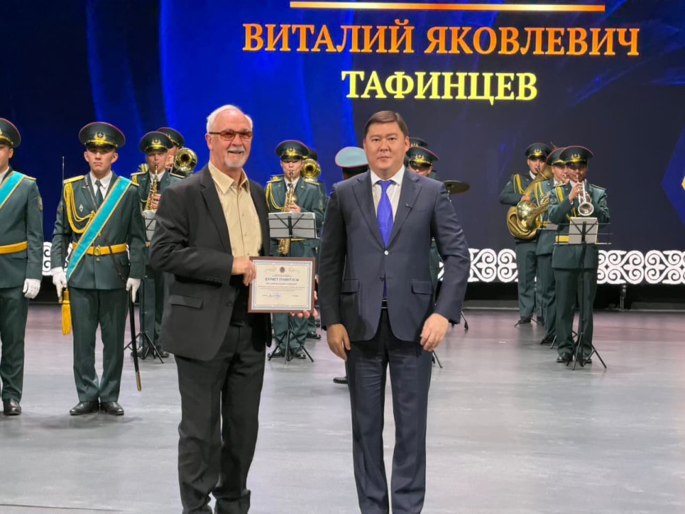 День Спасателя: в Алматы чествовали спасателей и ветеранов МЧС — Фото 12