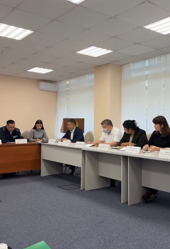 В Алмалинском районе состоялось заседание комиссии по защите прав несовершеннолетних