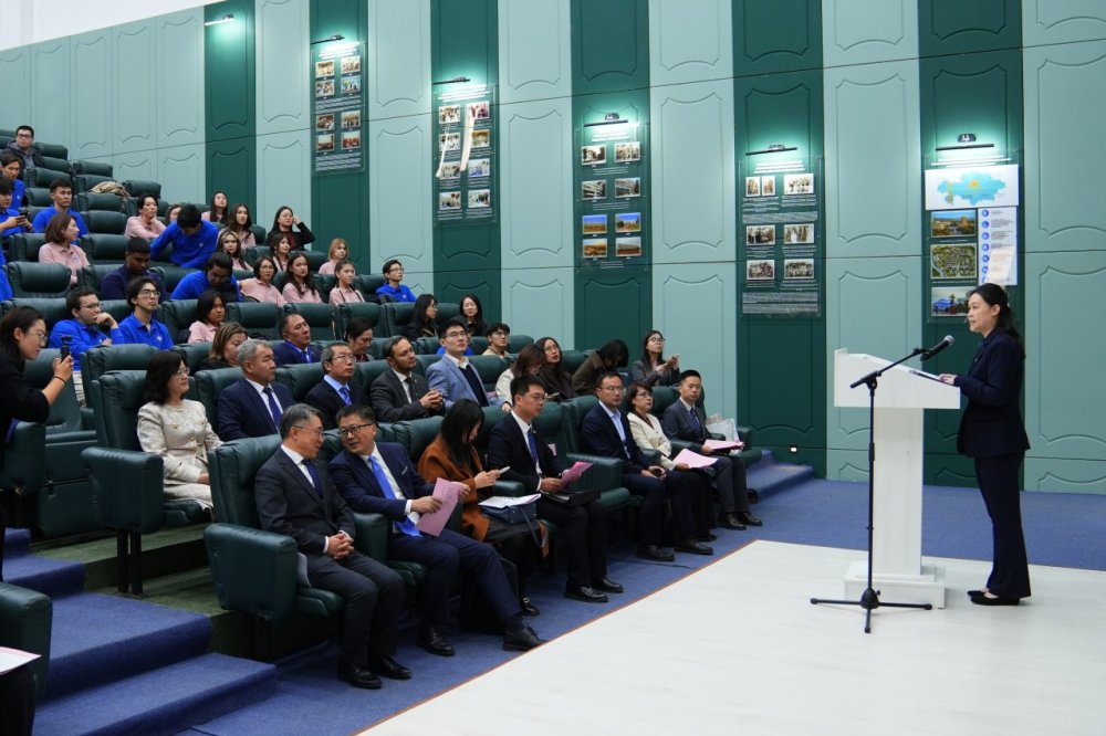 В Казахском национальном университете имени аль-Фараби открылась лаборатория интеллектуальных вычислений — Фото 4