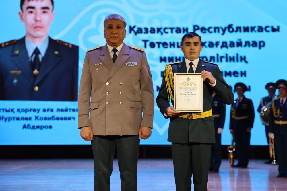 Опасность и мужество: спасателям выразили признательность — Фото 9
