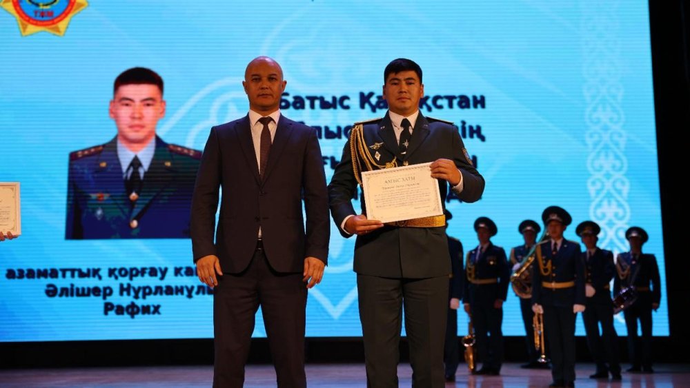 Опасность и мужество: спасателям выразили признательность — Фото 11