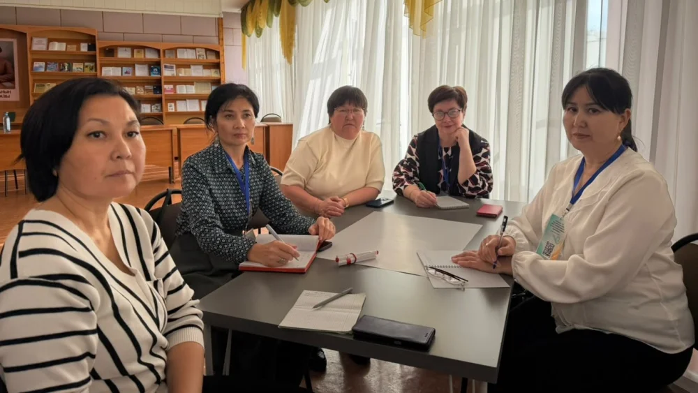 Областная научно-практическая конференция «Кітапхана – ұлт руханиятының тірегі: мұра, мүмкіндік, мақсат» — Фото 4