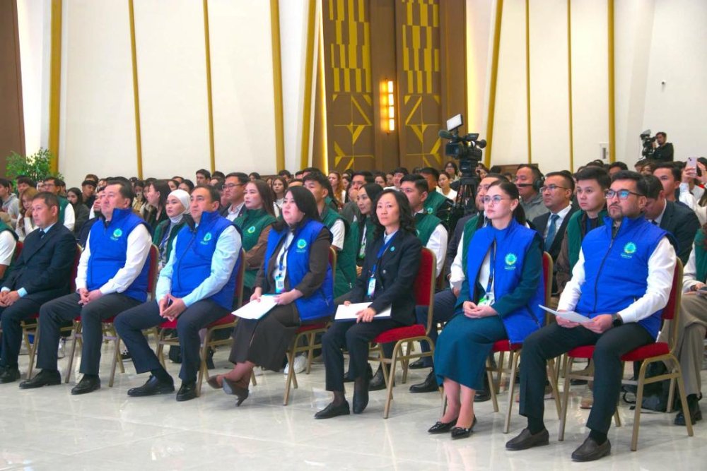 В Кызылорде стартовала международная волонтерская неделя «GREEN ARAL: VOLUNTEERS FOR LIFE 2026» — Фото 7
