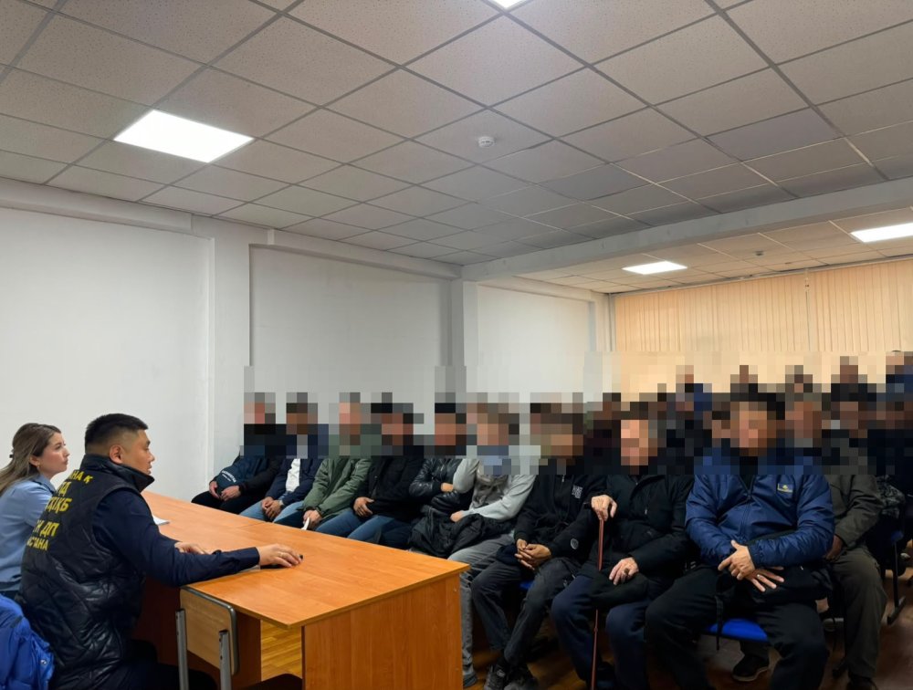 В Астане проводится профилактическая работа с осуждёнными, состоящими на учёте службы пробации