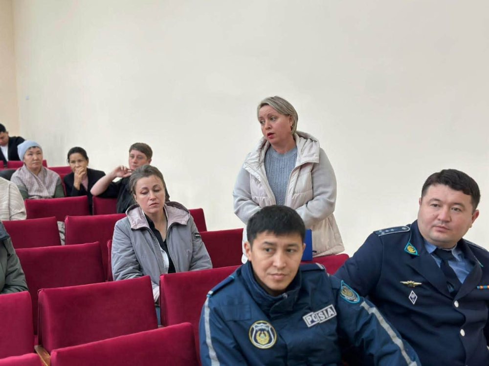 В Осакаровском районе продолжаются отчётные встречи акима района с населением — Фото 9