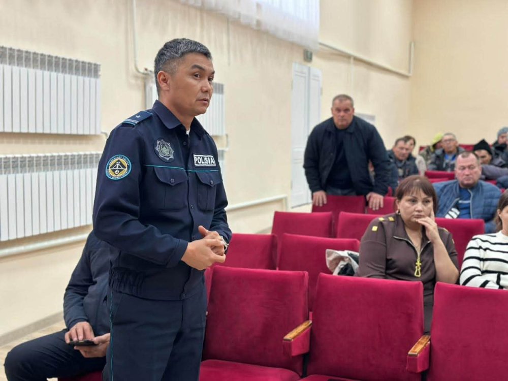 В Осакаровском районе продолжаются отчётные встречи акима района с населением — Фото 11