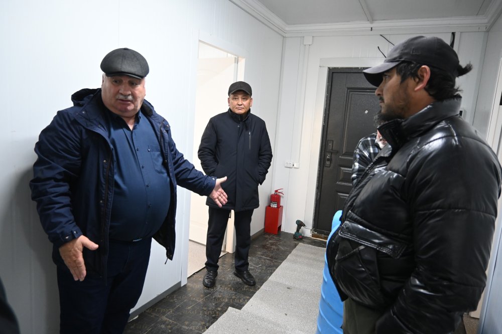Аким района ознакомился с ходом строительства ветеринарного пункта — Фото 4